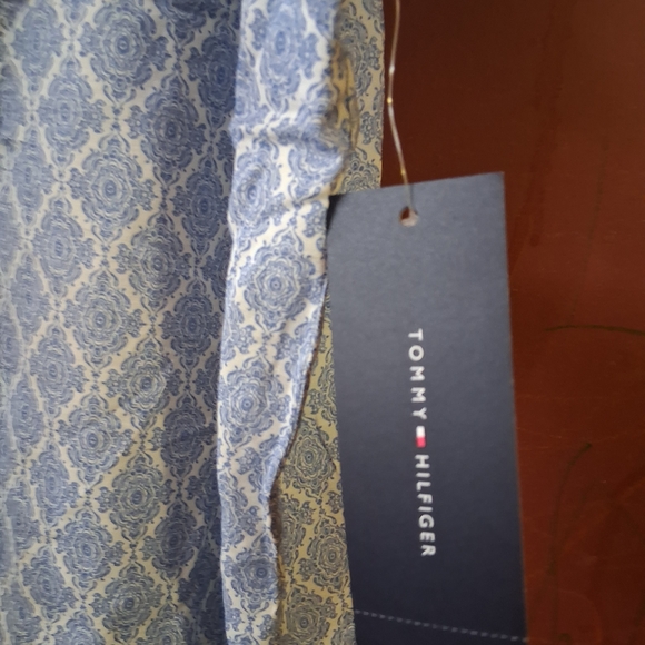 Tommy Hilfiger Cream and Blue Patterned Top - Picture 4 of 5